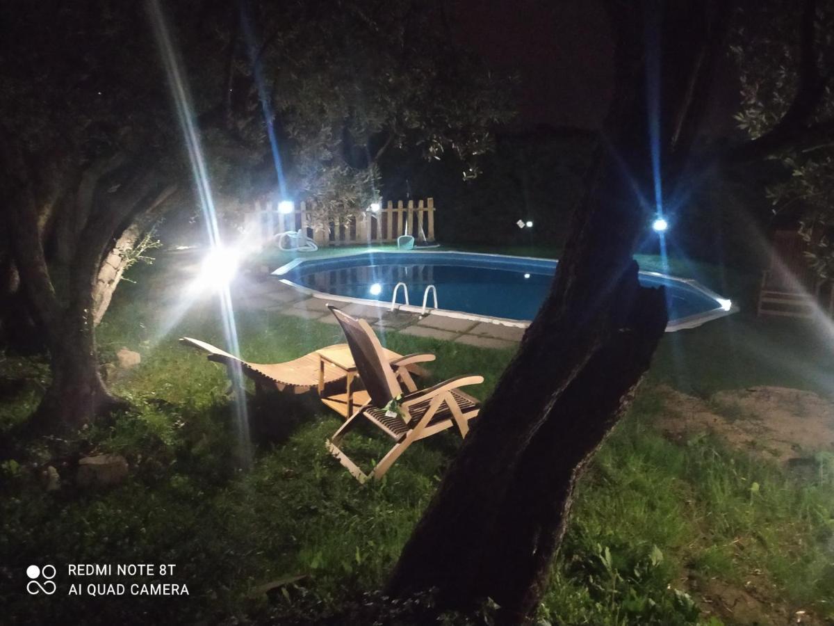 빈치 Il Borgo Dei Pini 아파트 외부 사진